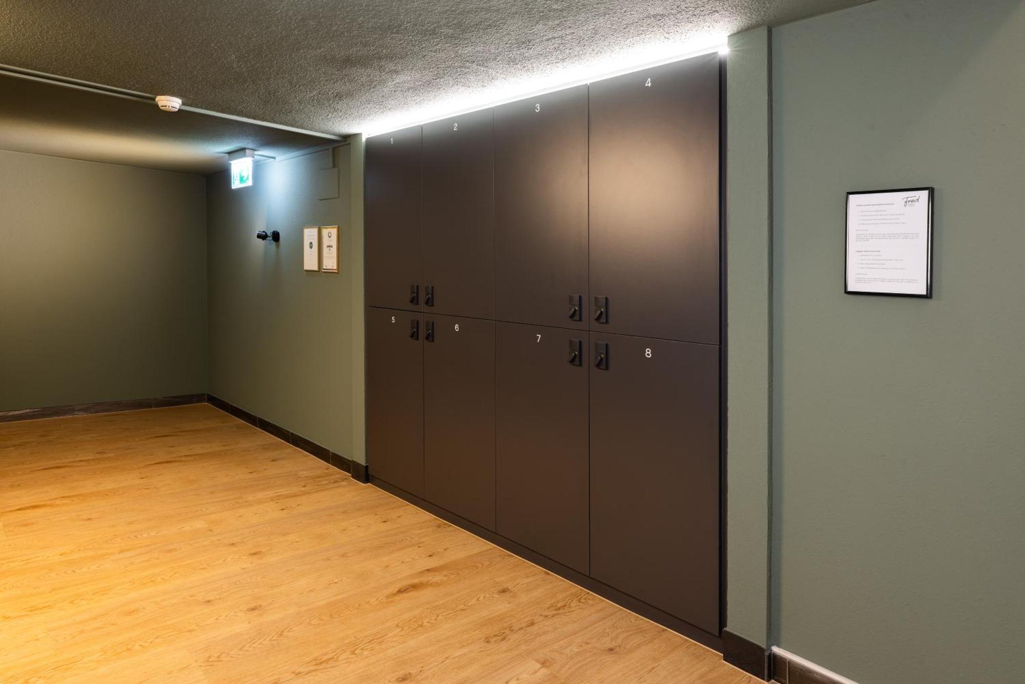 Fred Hotel Leonhardstrasse - Self Check-In Zurich Exterior photo